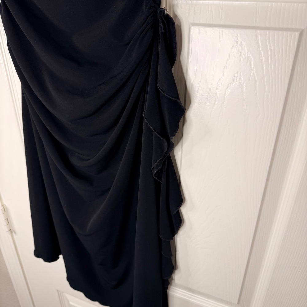 #125 XOXO Strapless Y2K Dress Sz. Medium Black Ruched Asymmetrical Ruffle - Picture 4 of 9